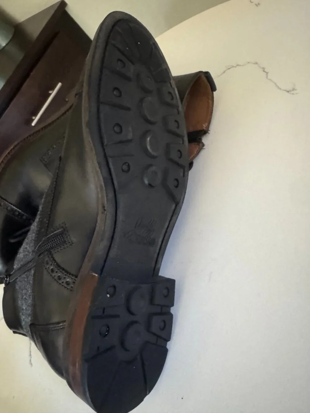 Johnston & Murphy Men's Black Leather Cap-Toe Lace-Up Boots | Size 10.5M